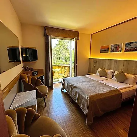 Cortese Hotel 4*