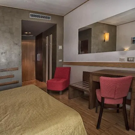 Cortese Hotel 4*