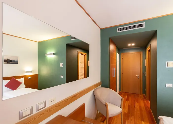 Otel Cortese Armeno